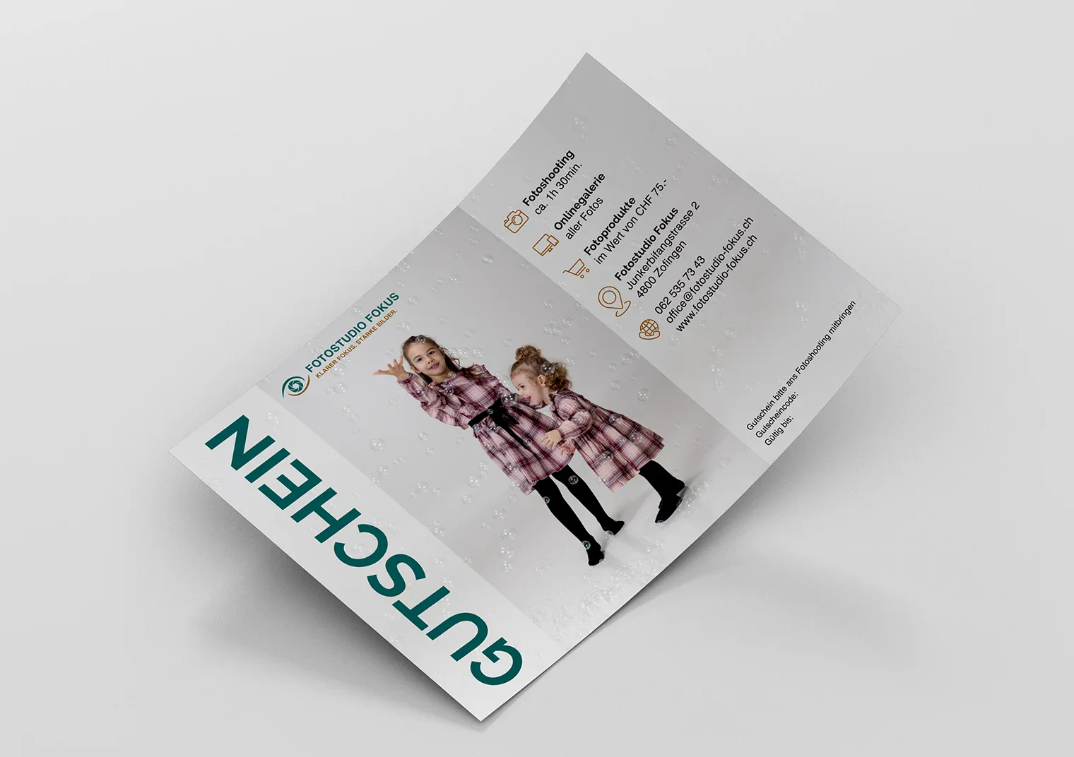 Kinder Fotoshooting Gutschein als Geschenk – spielerisches Shooting für Kinder
